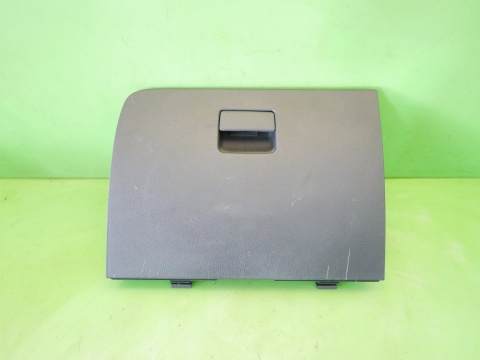 Schowek prawy pasażera z deski SUZUKI SX4 I GY RW SEDAN 06-09