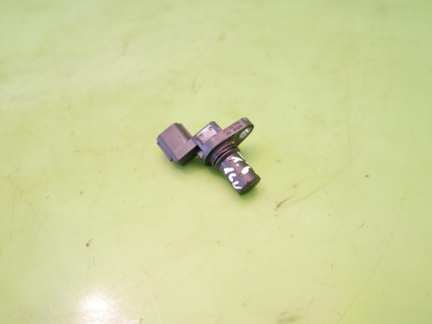 Czujnik wałka rozrządu J5T30773 SUZUKI SX4 I GY RW 1.6 06-09