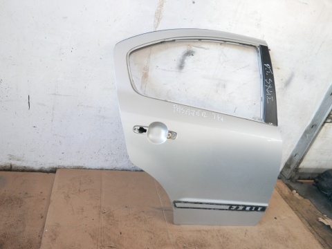 Drzwi prawe tył Z2S SUZUKI SX4 I GY RW SEDAN 06-09