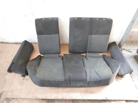 Kanapa tył tylna siedzisko oparcie SUZUKI SX4 I GY RW SEDAN 06-09