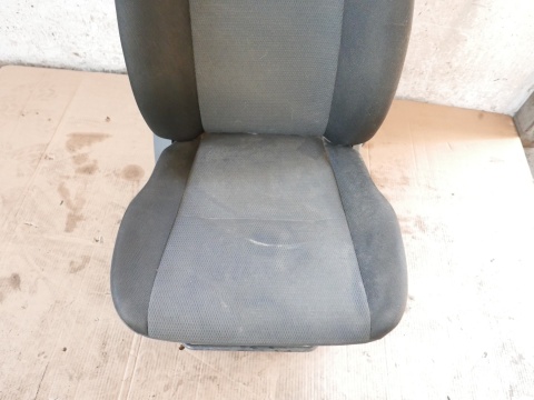 Fotel prawy pasażera przód podgrzewany SUZUKI SX4 I GY RW SEDAN 06-09