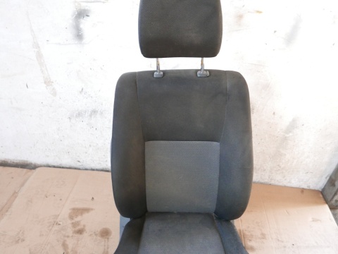 Fotel prawy pasażera przód podgrzewany SUZUKI SX4 I GY RW SEDAN 06-09
