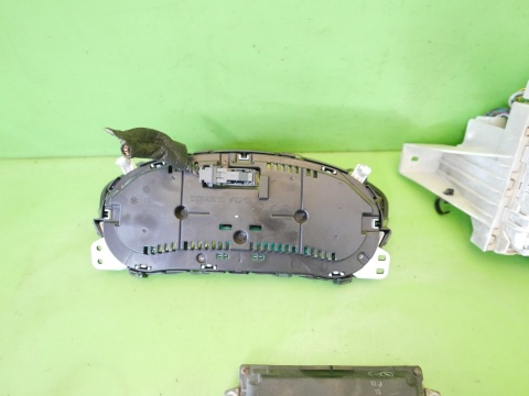 Zestaw startowy do odpalenia 33910-75KC SUZUKI SX4 I GY RW 1.6 06-09