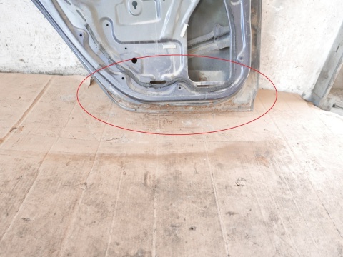 Drzwi lewe tył tylne NH684P HONDA FRV FR-V I BE5 04-07