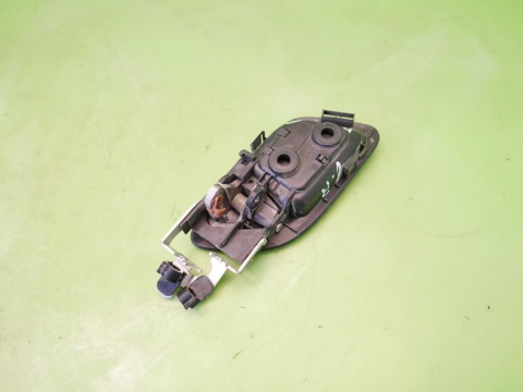 Klamka wewnętrzna lewa przód HONDA FRV FR-V I BE5 04-07