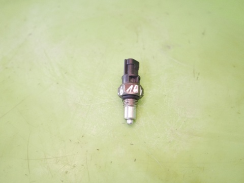 Czujnik wstecznego biegu świateł cofania SUZUKI SX4 I GY RW 1.6 06-09