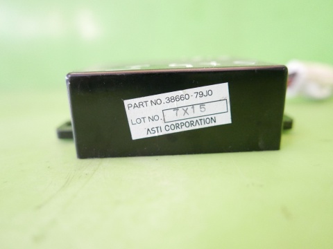 Moduł centralnego zamka 38660-79J0 SUZUKI SX4 I GY RW 1.6 06-09