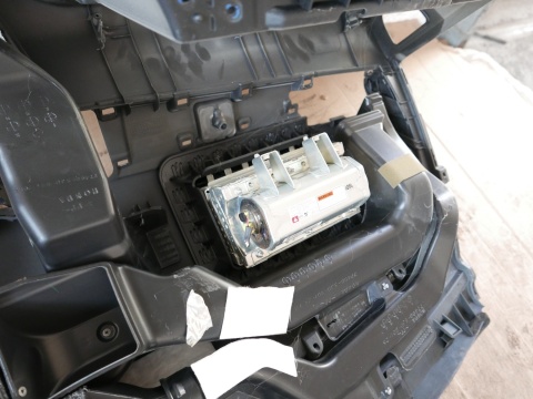 Deska rozdzielcza + poduszka airbag pasażera HONDA FRV FR-V I BE5 04-07