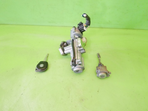 Zestaw stacyjka + wkładka drzwi lewa + kluczyk SUZUKI SX4 I GY RW 1.6 06-09