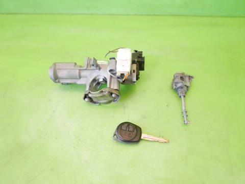 Zestaw stacyjka + wkładka drzwi lewa + kluczyk SUZUKI SX4 I GY RW 1.6 06-09