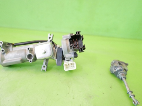 Zestaw stacyjka + wkładka drzwi lewa + kluczyk SUZUKI SX4 I GY RW 1.6 06-09
