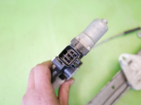 Mechanizm podnośnik szyby lewy tył 2pin HONDA FRV FR-V I BE5 04-07