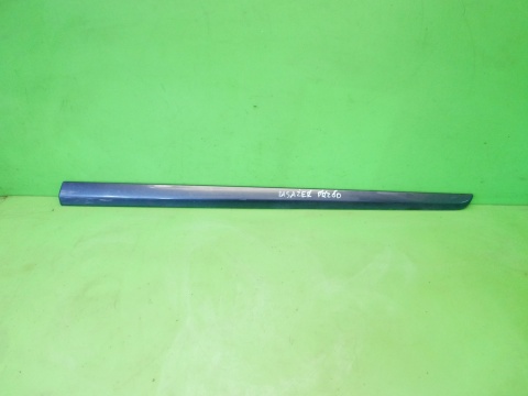Listwa drzwiowa prawa przód NH684P HONDA FRV FR-V I BE5 04-07