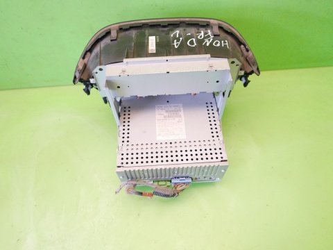Radio wyświetlacz 79600-SJH-G41 HONDA FRV FR-V I BE5 04-07