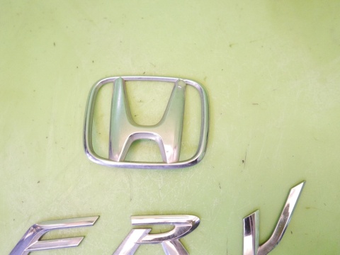 Logo znaczek emblemat tył HONDA FRV FR-V I BE5 04-07