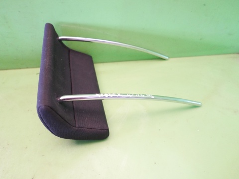 Zagłówek środek tył MERCEDES W169 A170 5D 04-08