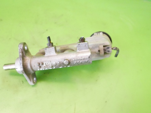 Pompa pompka hamulcowa HONDA FRV FR-V I BE5 2.2 i-CTDI 04-07