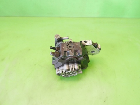 Pompa wtryskowa Bosch 0445010141 HONDA FRV FR-V I BE5 2.2 i-CDTI 04-07