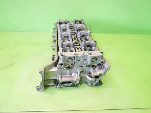 Głowica z zaworami HONDA FRV FR-V I BE5 2.2 i-CDTI N22A1 04-07