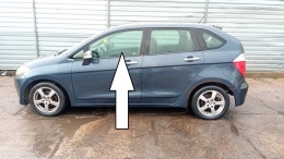Szyba drzwiowa lewa przód HONDA FRV FR-V I BE5 04-07