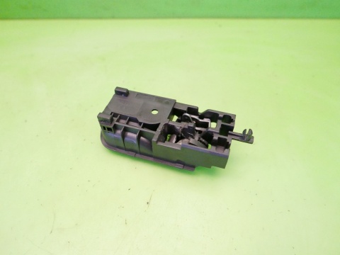 Klamka wewnętrzna lewa przód SUZUKI SWIFT EZ HB 5D 05-08