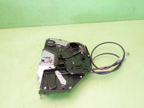 Centralny zamek drzwi lewy przód 8pin SUZUKI SWIFT EZ HB 5D 05-08