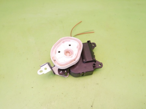 Silniczek nagrzewnicy sterowania nawiewem 1138002530 SUZUKI SWIFT EZ 05-08