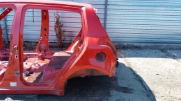 Błotnik lewy tył tylny ZCK SUZUKI SWIFT EZ HB 5D 05-08