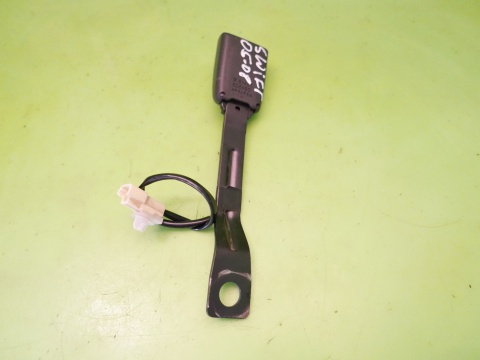 Zapięcie zatrzask pasa lewy przód SUZUKI SWIFT EZ HB 5D 05-08
