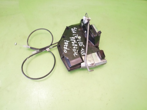 Centralny zamek drzwi prawy przód 8pin SUZUKI SWIFT EZ HB 5D 05-08