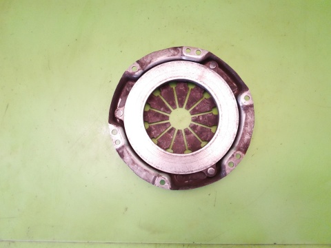 Docisk sprzęgła SUZUKI SWIFT EZ 1.3 16V 05-08