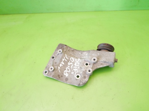 Łapa wspornik napinacz CJB116A003 SUZUKI SWIFT EZ 1.3 05-08