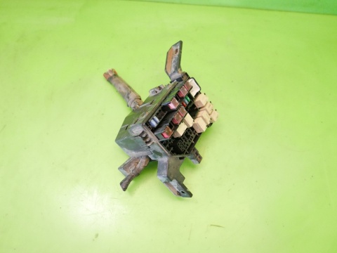Skrzynka bezpieczników SUZUKI SWIFT EZ 1.3 05-08