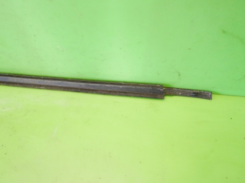 Listwa zgarniająca lewa przód SUZUKI SWIFT EZ HB 5D 05-08