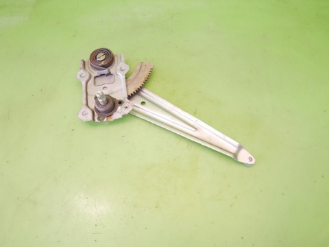 Mechanizm podnośnik szyby prawy tył SUZUKI SWIFT EZ HB 5D 05-08
