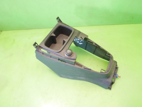 Tunel środkowy zapalniczka SUZUKI SWIFT EZ HB 5D 05-08