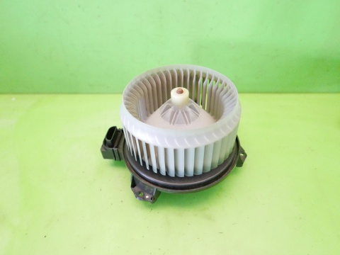 Wentylator dmuchawa nawiewu AV 272700-0311 SUZUKI SWIFT EZ 1.3 05-08
