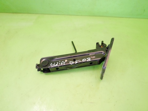 Lewarek podnośnik samochodowy SUZUKI SWIFT EZ 05-08