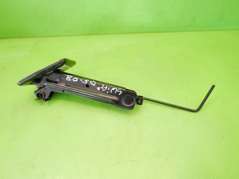Lewarek podnośnik samochodowy SUZUKI SWIFT EZ 05-08