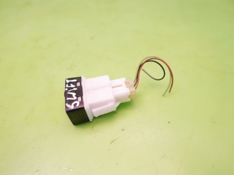 Przełącznik wysokości poziomu świateł SUZUKI SWIFT EZ 05-08