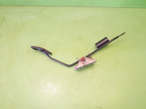 Pedał gazu na linkę 4940062J50000 SUZUKI SWIFT EZ 1.3 16V 05-08