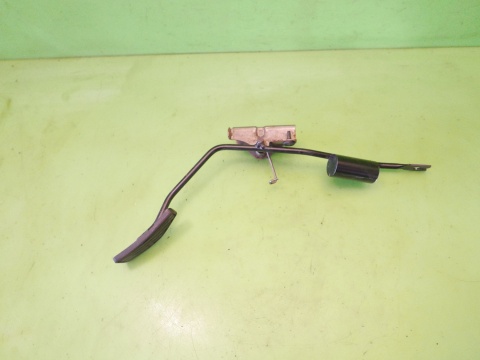 Pedał gazu na linkę 4940062J50000 SUZUKI SWIFT EZ 1.3 16V 05-08