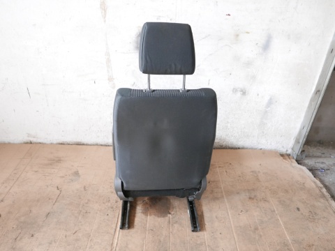 Fotel kierowcy lewy przód grzany SUZUKI SWIFT EZ HB 5D 05-08