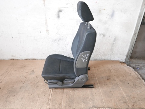 Fotel kierowcy lewy przód grzany SUZUKI SWIFT EZ HB 5D 05-08
