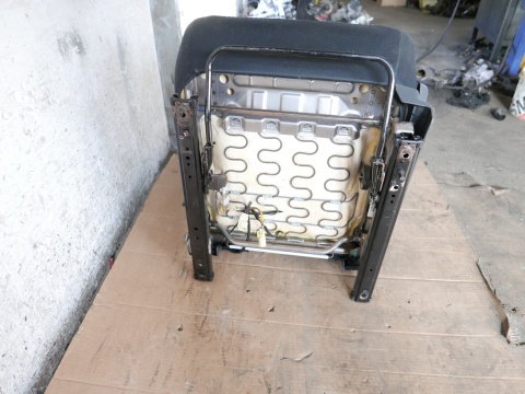 Fotel kierowcy lewy przód grzany SUZUKI SWIFT EZ HB 5D 05-08