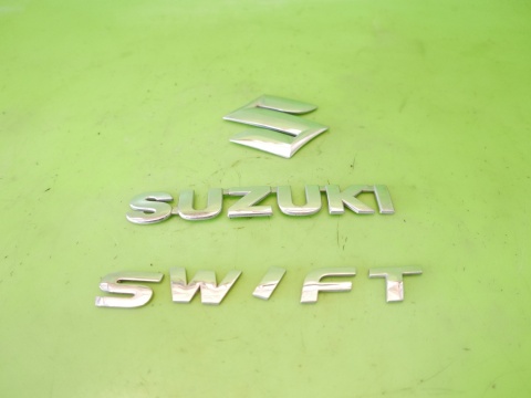 Logo znaczek emblemat tył napis S SUZUKI SWIFT EZ 05-08