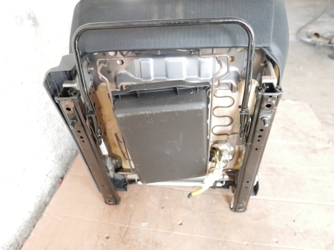 Fotel pasażera prawy przód grzany SUZUKI SWIFT EZ HB 5D 05-08