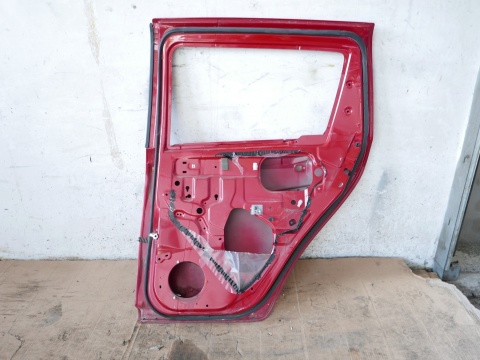 Drzwi prawe tył tylne ZCK SUZUKI SWIFT EZ HB 5D 05-08