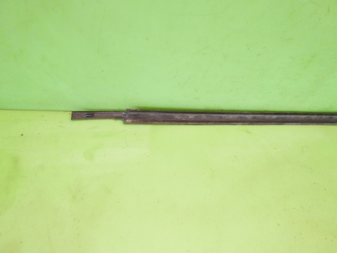 Listwa zgarniająca prawa przód SUZUKI SWIFT EZ HB 5D 05-08