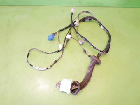 Instalacja wiązka drzwi lewa przód 36756-62JC0 SUZUKI SWIFT EZ 5D 05-08
